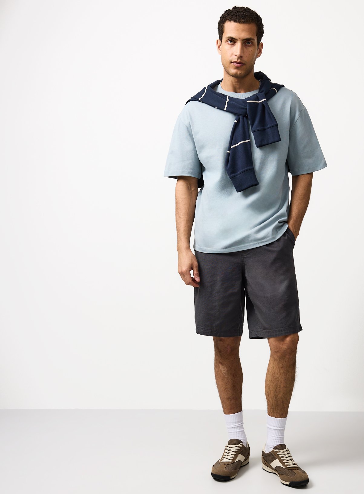 Light Blue Relaxed Fit Dry Handle T-Shirt L - Image 2 thumbnail